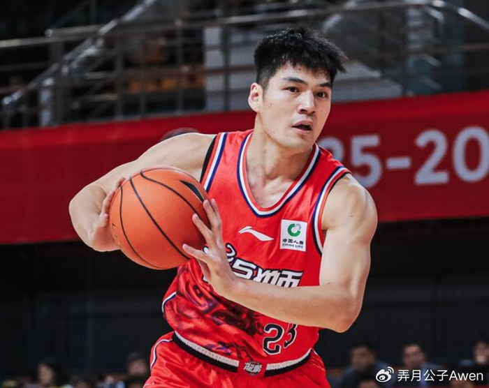 开云APP-实力不够？脱离北控苦海又陷新泥沼！广工魔兽回家打出生涯最差表现|陈国豪|德怀特·霍华德|米切尔|多诺万-米切尔|三分球_新浪体育_新浪新闻