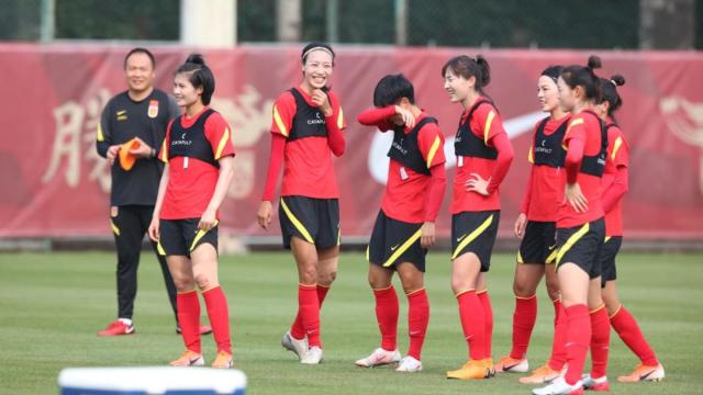 开云体育官网-亚足联展望中国女足首战：王霜王珊珊彭诗梦是关键